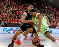 九游官网入口地址-欧篮联赛程吃紧；上海申花集结日扳平良机；引发热议；赛程密集仍需轮换(欧篮联积分榜最新积分表)